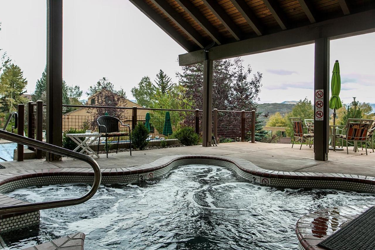 Seasons Four By Snowmass Vacations Apartment Сноумас Вилидж Екстериор снимка