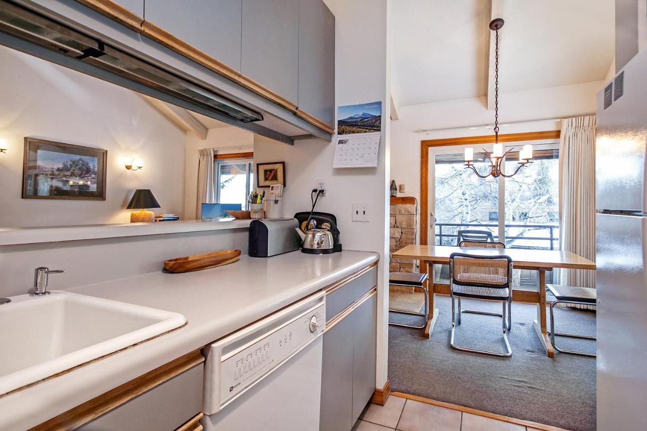 Seasons Four By Snowmass Vacations Apartment Сноумас Вилидж Екстериор снимка