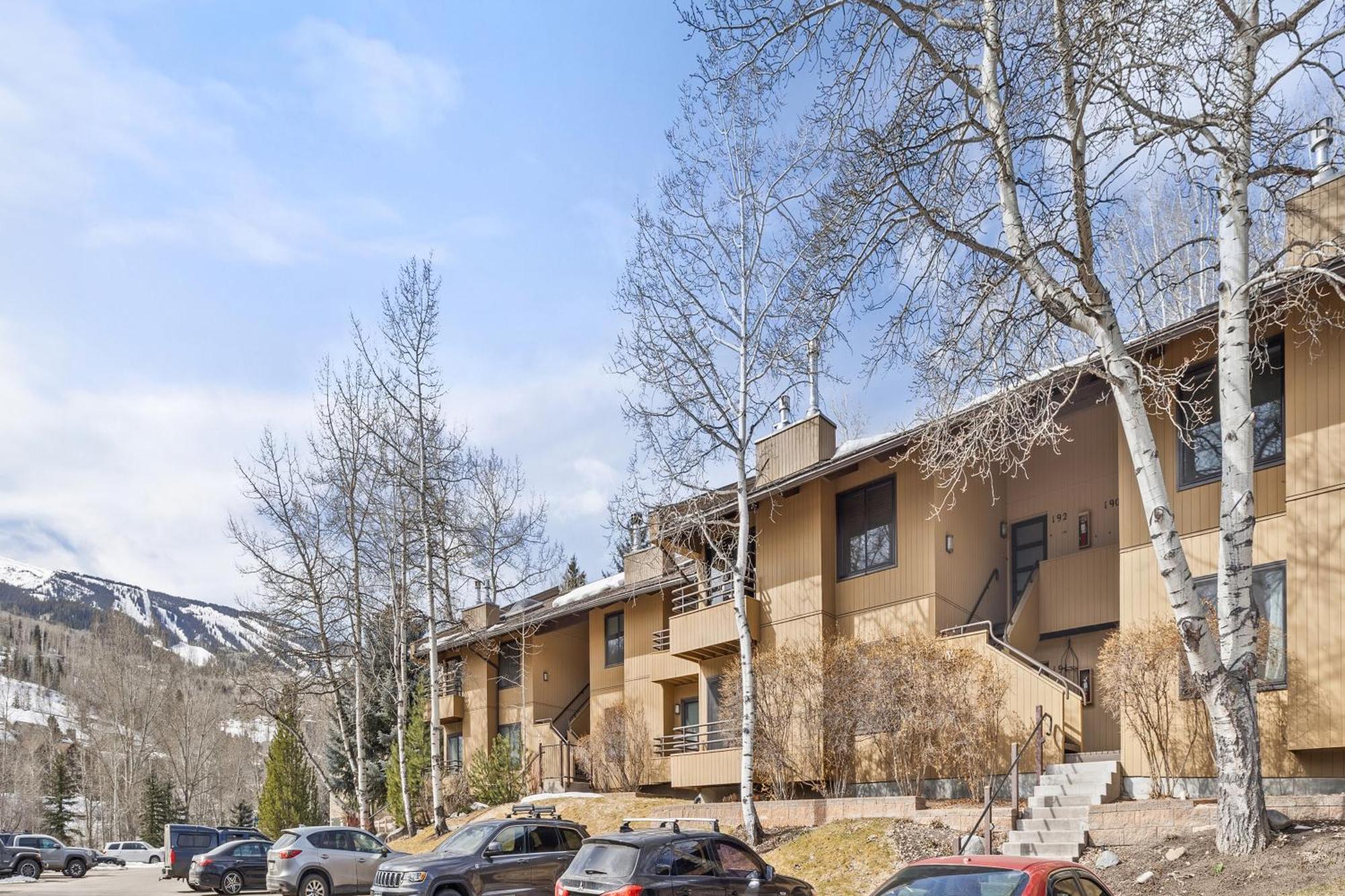 Seasons Four By Snowmass Vacations Apartment Сноумас Вилидж Екстериор снимка